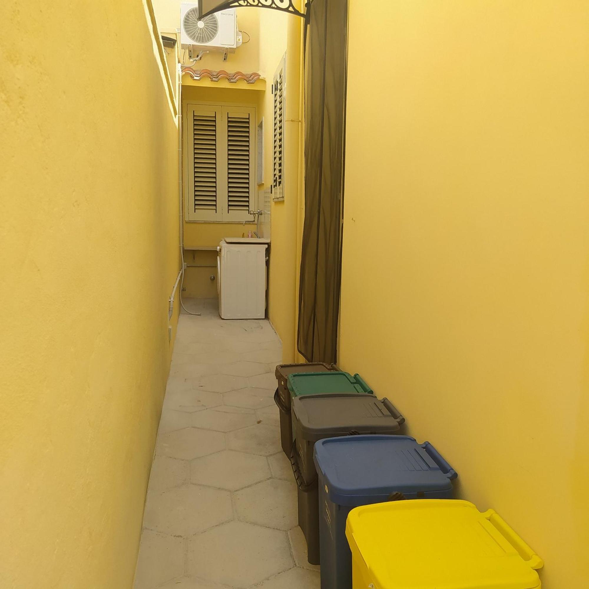La Casetta Col Cortile Lecce Exterior photo